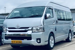 Toyota commuter rental in bangalore || Toyota commuter hire in bangalore || 09019944459