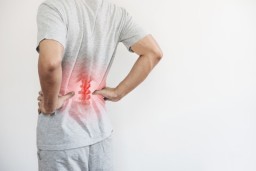 Spine Back Pain: How To Prevent & Treat It?